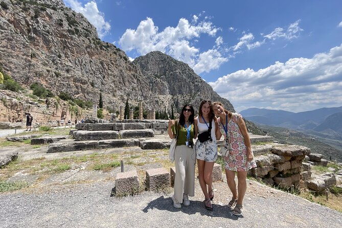 delphi-oracle-premium-tour-with-live-guide-and-entrance-tickets