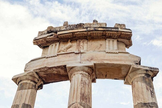 delphi-oracle-premium-tour-with-live-guide-and-entrance-tickets