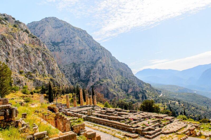 Delphi: Private Day Tour from Athens with Luxurious Vehicle - Who Would Love This Tour?