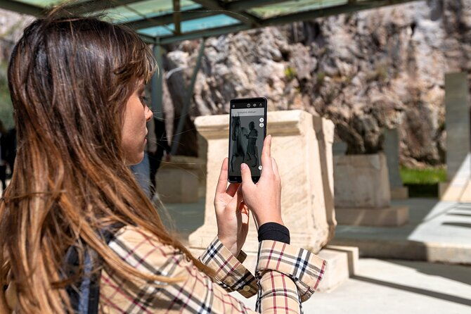 delphi-self-guided-audiovisual-tour-with-3d-representations
