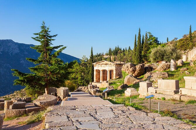 delphi-spanish-guided-one-day-tour-2