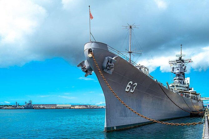 deluxe-arizona-memorial-and-uss-missouri-battleship-tour