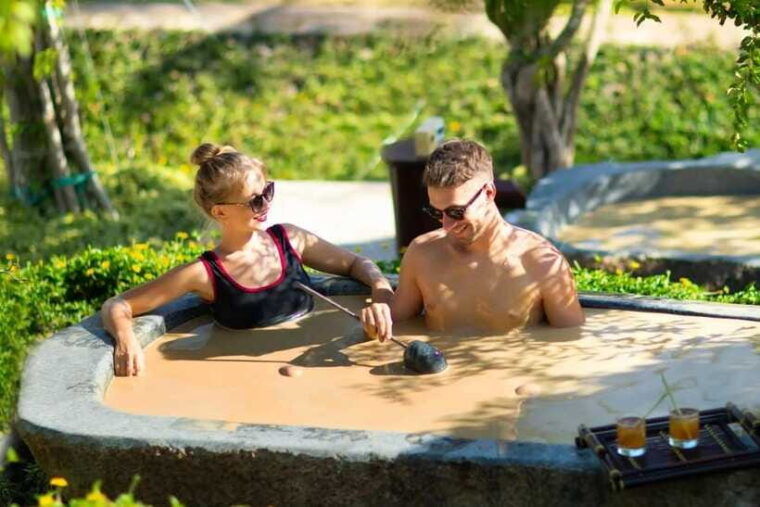deluxe-daily-tour-snorkeling-bbq-mud-bath-from-nha-trang