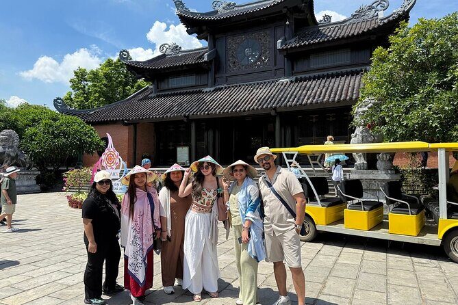 Deluxe Day Tour in Bai Dinh, Trang An and Mua Caves from Hanoi - An In-Depth Look at the Itinerary and Experience