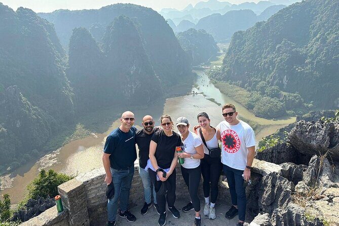 Deluxe Day Tour in Bai Dinh, Trang An and Mua Caves from Hanoi - FAQs