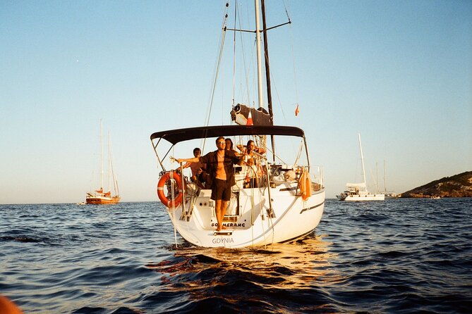 deluxe-full-day-private-sailing-tour-in-ibiza-formentera
