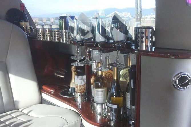deluxe-los-angeles-5-hour-limo-tour-with-drinks-included