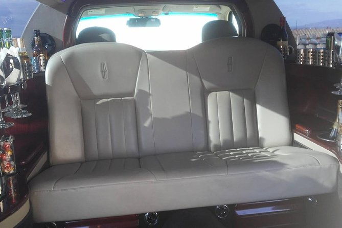 deluxe-los-angeles-5-hour-limo-tour-with-drinks-included