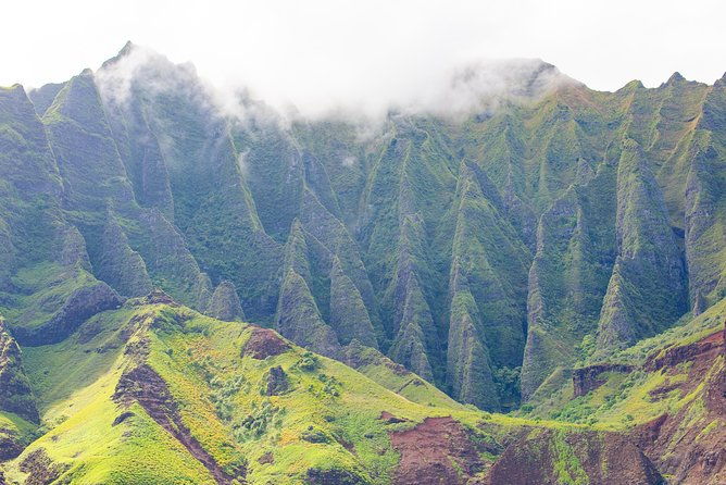 deluxe-na-pali-morning-snorkel-tour-on-the-lucky-lady