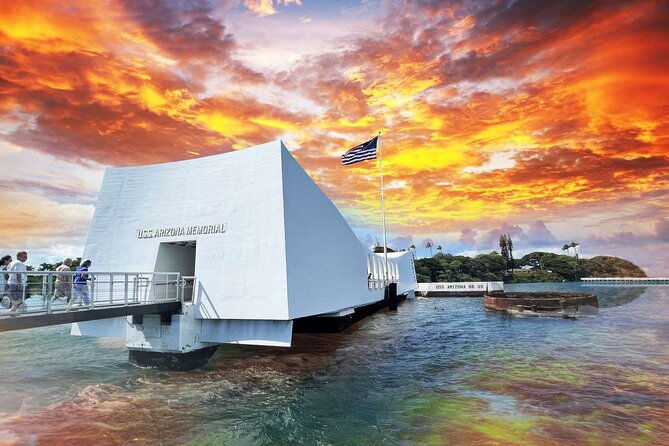 deluxe-pearl-harbor-arizona-memorial-and-visitor-center-tour