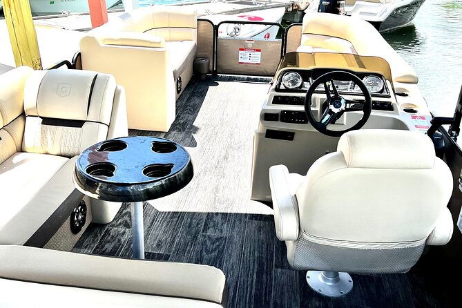 deluxe-pontoon-boat-rental-in-key-west