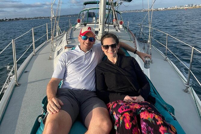 deluxe-private-sunset-day-sail