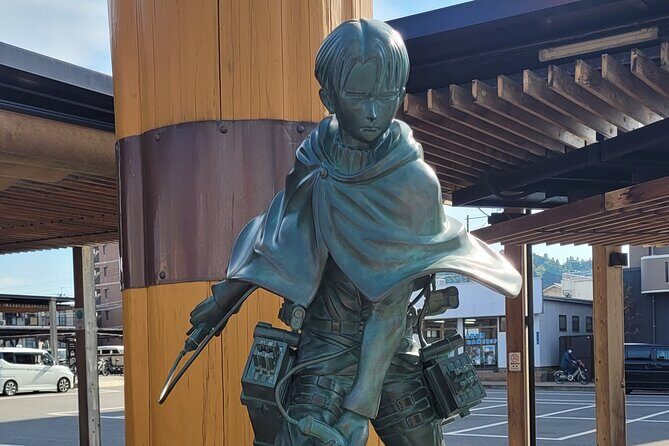 Deluxe Private Tour: Hita, AOT Statues and Onsen from Fukuoka - Is This Tour Right for You?