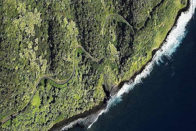 deluxe-road-to-hana-rainforest-and-waterfall-experience-from-maui