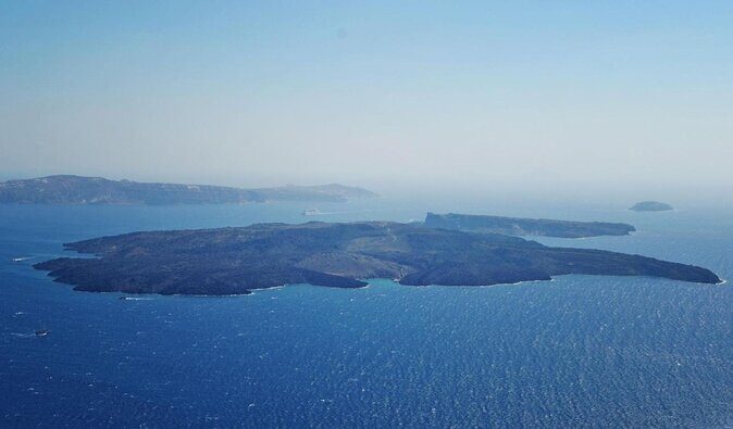 Deluxe Santorini Sailing with BBQ and Drinks Shared Tour - Key Points