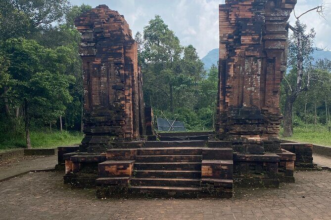 Deluxe Small Group Tour: My Son Holyland & Hoi An River Cruise - The Sum Up