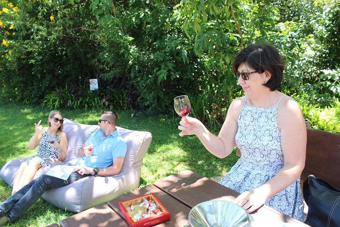 Deluxe Wine Tour to Tamborine Mountain, includes two course lunch - Who Would Love This Tour?