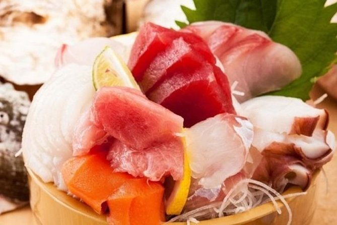 demolition-show-sushi-making-classic-cafe-tour