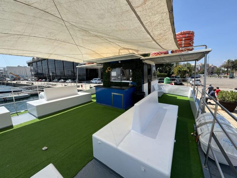 denia-boat-trip-on-the-cova-tallada-with-lunch