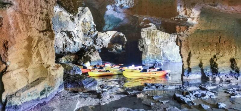 denia-cova-tallada-kayak-trip