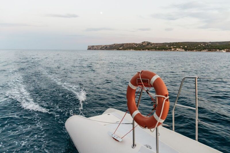 denia-daytime-or-sunset-catamaran-cruise