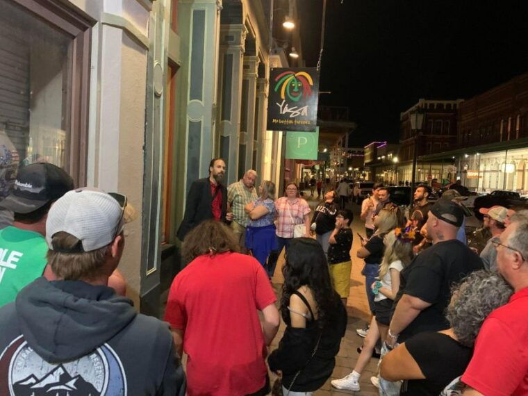 denver-haunted-tour-with-ghost-hunting-gear
