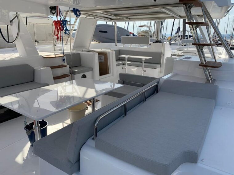 departure-from-brusc-full-day-catamaran-cruise