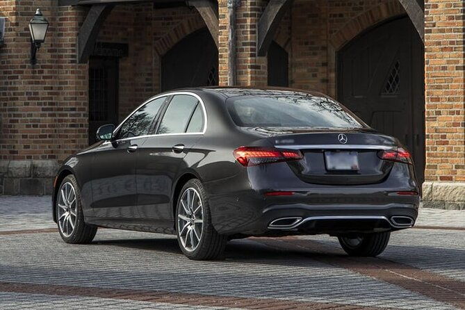 departure-private-transfer-amsterdam-city-to-amsterdam-port-by-business-car