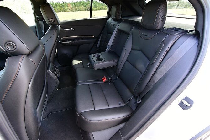 departure-private-transfer-from-manhattan-to-laguardia-airport-lga-by-luxury-car