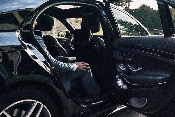 departure-private-transfer-istanbul-to-new-airport-ist-in-business-car