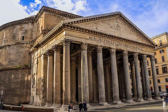 departure-transfer-rome-to-fiumicino-airport-fco-by-luxury-van