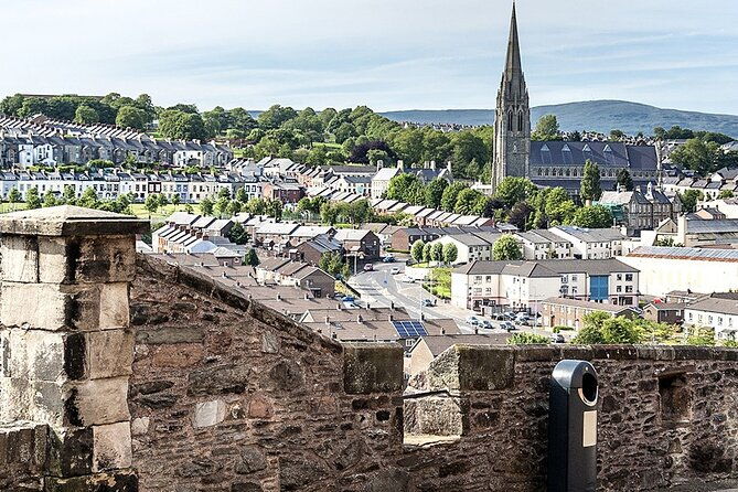 derrie-danders-highlights-of-the-walled-city-a-self-guided-audio-tour