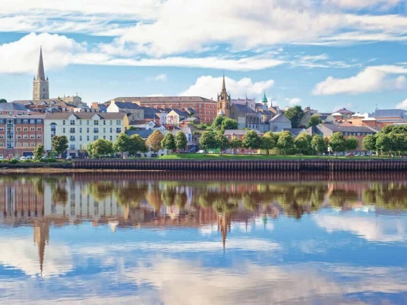 Derry: Guided Tour of Walls, Murals, and Scenic Views - Exploring Derry’s Walls and Murals