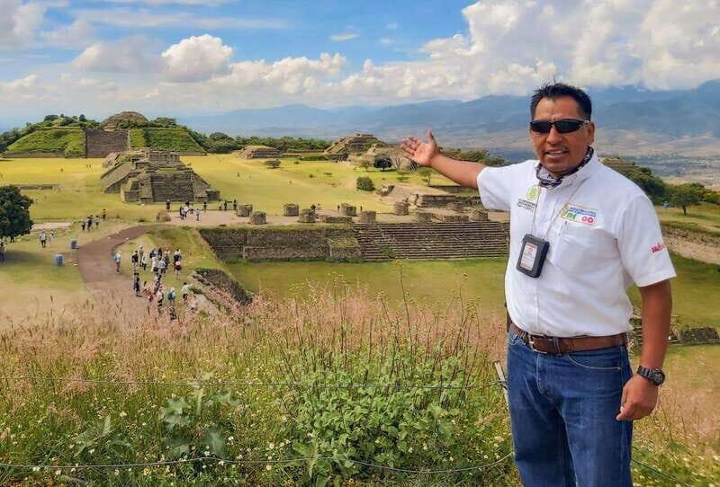 Desde Oaxaca: Monte Albán y el Arte Textil Zapoteca - Who Should Consider This Tour?