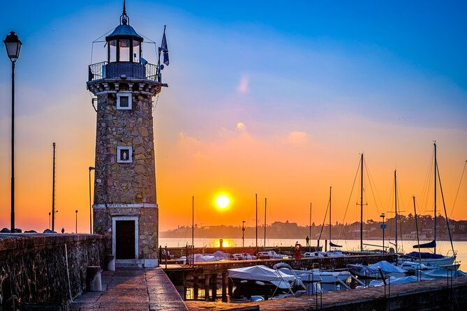 desenzano-sunset-walking-and-boat-tour-with-a-drink-on-board-2