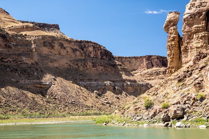 desolation-canyon-green-river