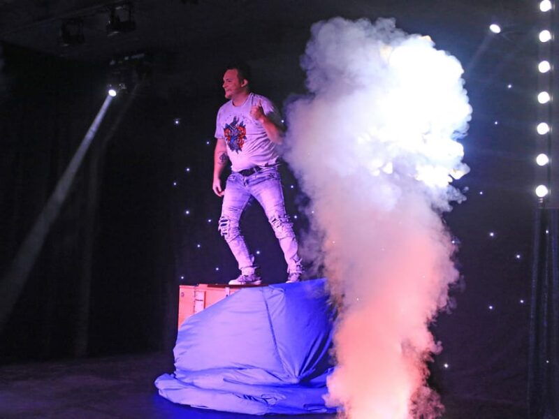 destin-the-maximum-magic-show-ticket