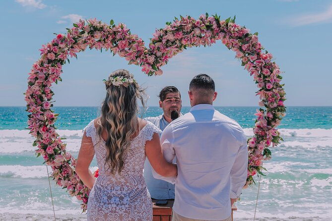 destination-wedding-brazil-beach-wedding-marriage-symbolic-renewal-vows
