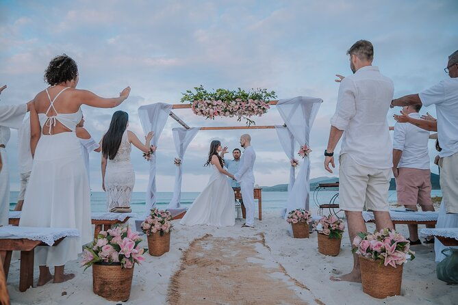 destination-wedding-brazil-beach-wedding-marriage-symbolic-renewal-vows