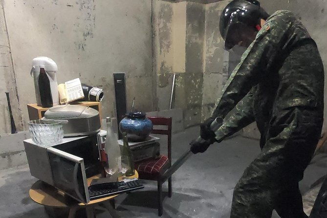 destroy-home-appliances-furniture-and-fragile-items-with-instinct-5kg