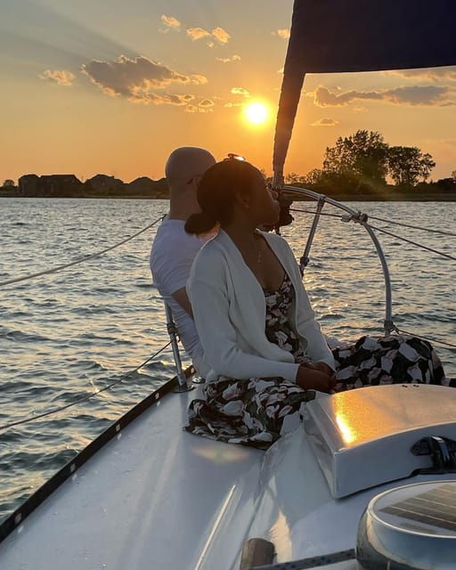 detroit-lake-st-clair-boat-cruise-with-choice-of-vessel