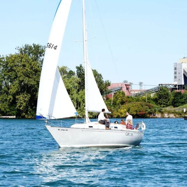 detroit-sailing-tour-on-the-detroit-river