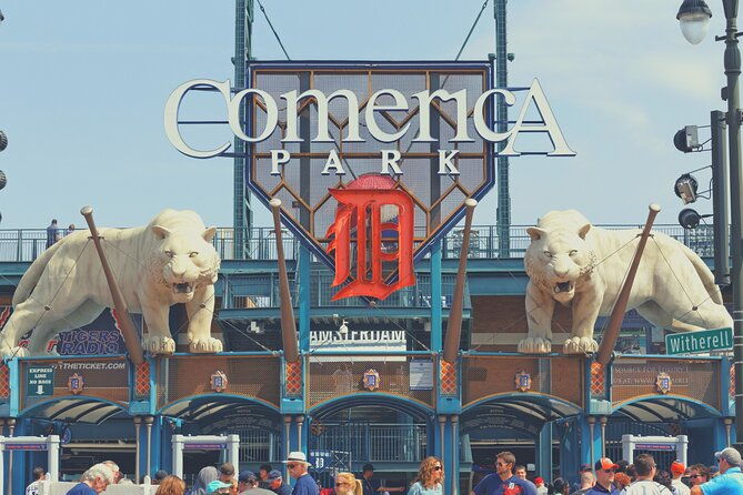 detroit-tigers-baseball-game-ticket-at-comerica-park