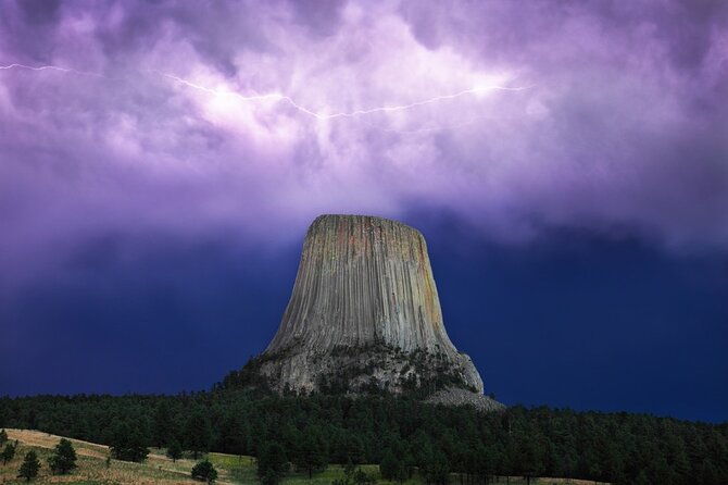 devils-tower-deadwood-spearfish-canyon-waterfalls-picnic-2