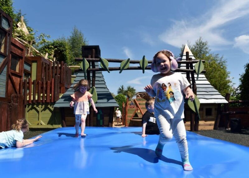devon-watermouth-family-theme-park-and-castle-entry