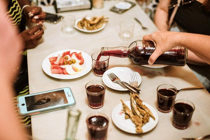 devour-barcelona-tapas-taverns-gothic-quarter-food-tour
