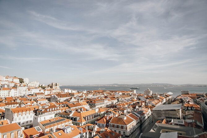 devour-lisbon-bairro-alto-evening-food-wine-tour