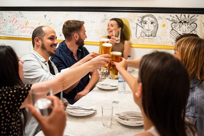 devour-lisbon-food-fado-tour-mouraria-alfama-neighbourhoods