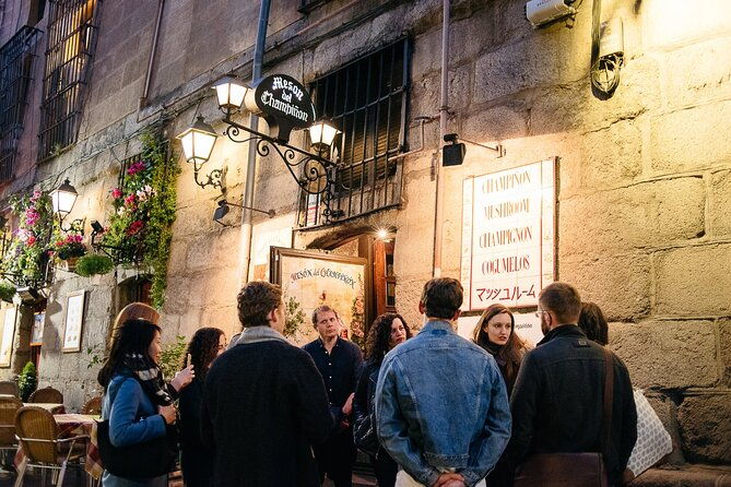 devour-madrid-tapas-taverns-small-group-food-history-tour