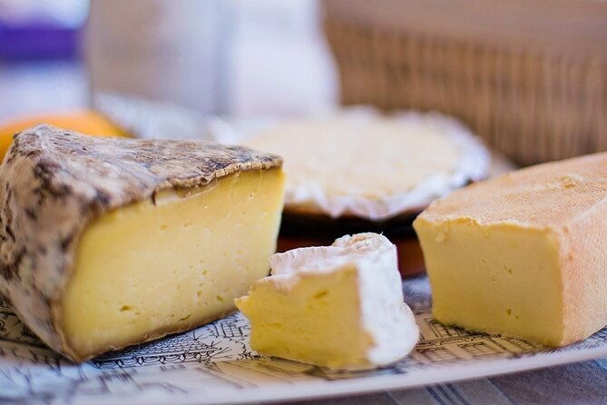 devour-paris-food-tour-montmartre-like-a-local